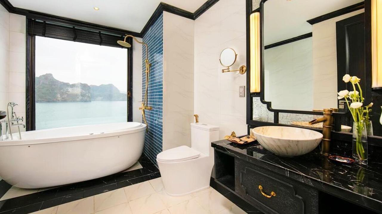 Lotus Elegance Cruise Hotel Ha Long Luaran gambar