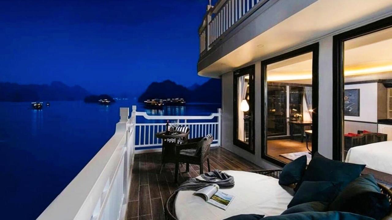 Lotus Elegance Cruise Hotel Ha Long Luaran gambar