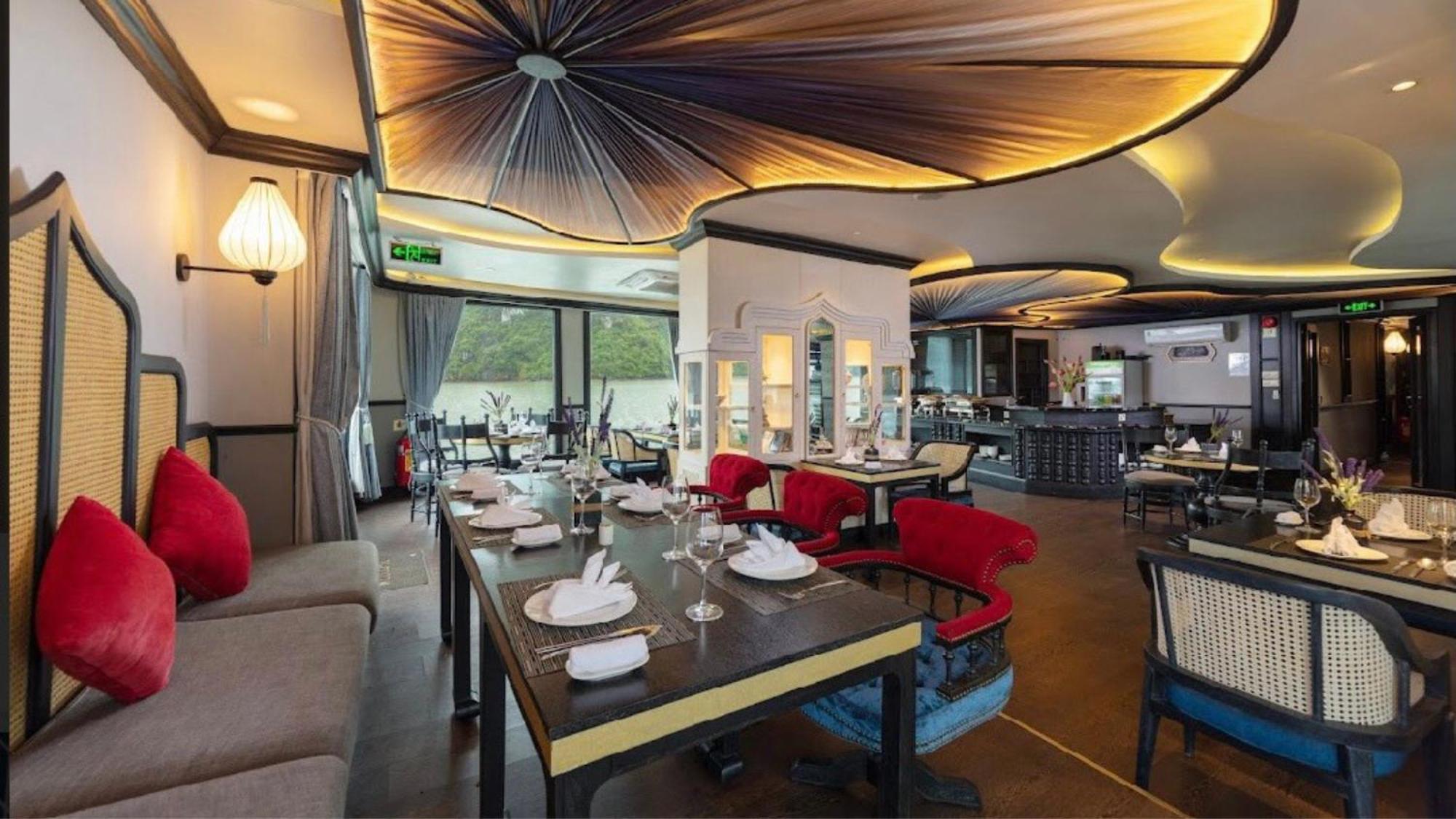 Lotus Elegance Cruise Hotel Ha Long Luaran gambar