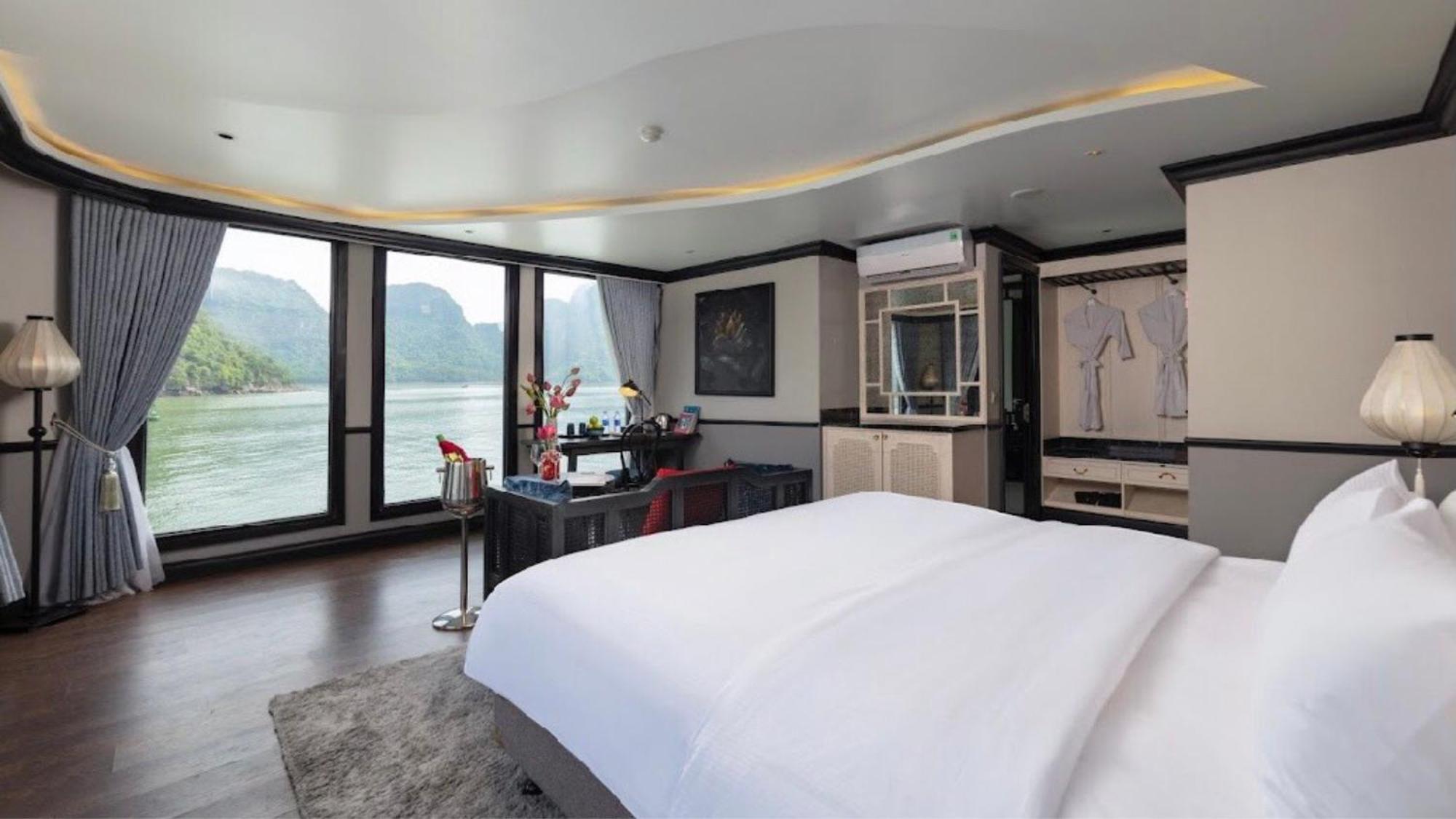 Lotus Elegance Cruise Hotel Ha Long Luaran gambar
